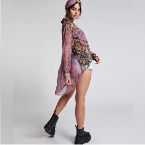 One Teaspoon Kaleidoscope Lunar Top - Picture 5 of 7